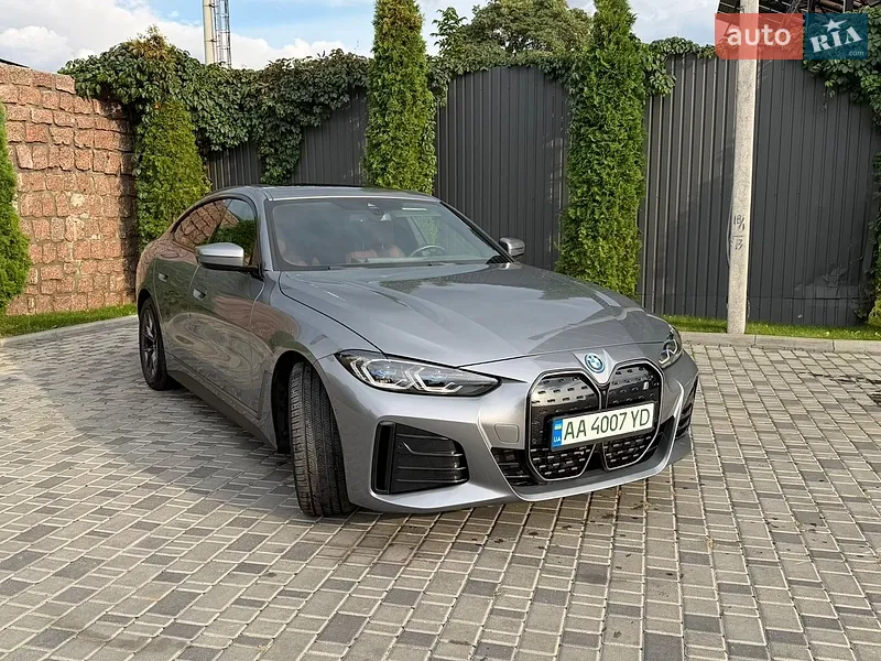 BMW i4 2022