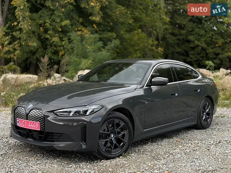 BMW i4 2025