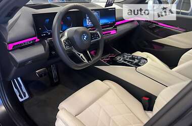 Седан BMW i5 2023 в Луцьку