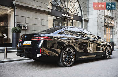 Седан BMW i5 2024 в 