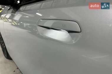 Седан BMW i5 2023 в 