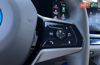 Седан BMW i5 2024 в 