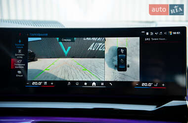 Седан BMW i5 2023 в 