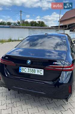 Седан BMW i5 2023 в  фото 7 Седан BMW i5 2023 в