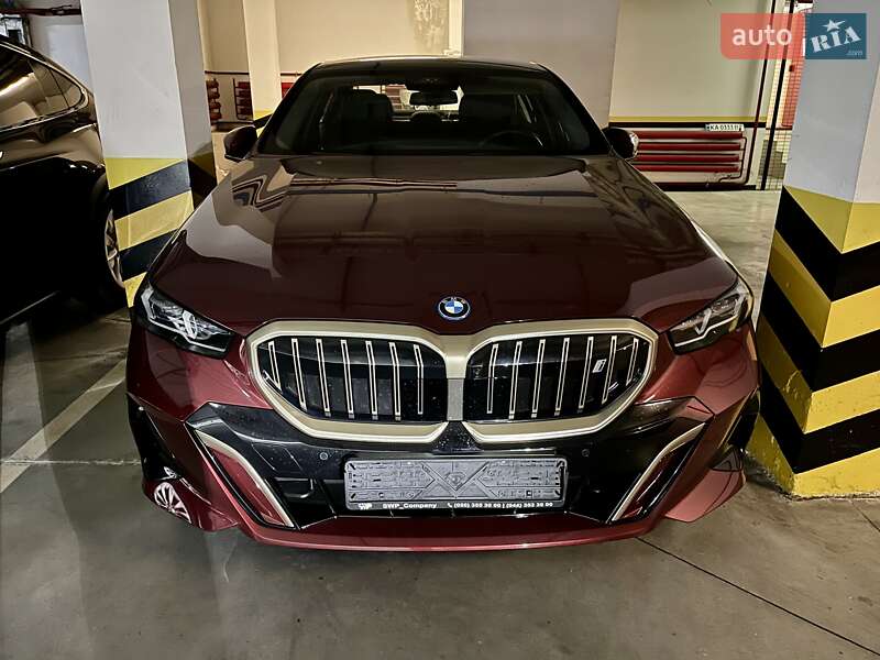 BMW i5 2024