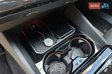 Седан BMW i5 2024 в 