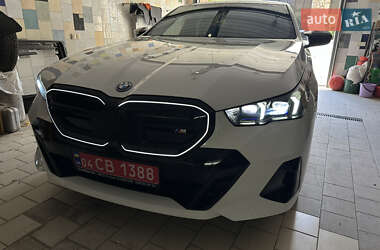 Седан BMW i5 2024 в 
