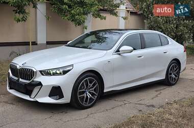 Седан BMW i5 2024 в Одессе