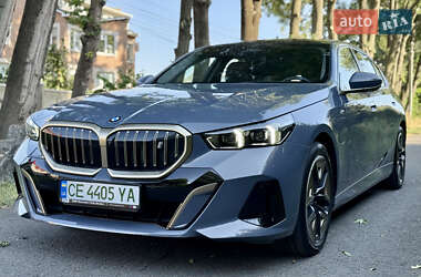 Седан BMW i5 2024 в Черновцах