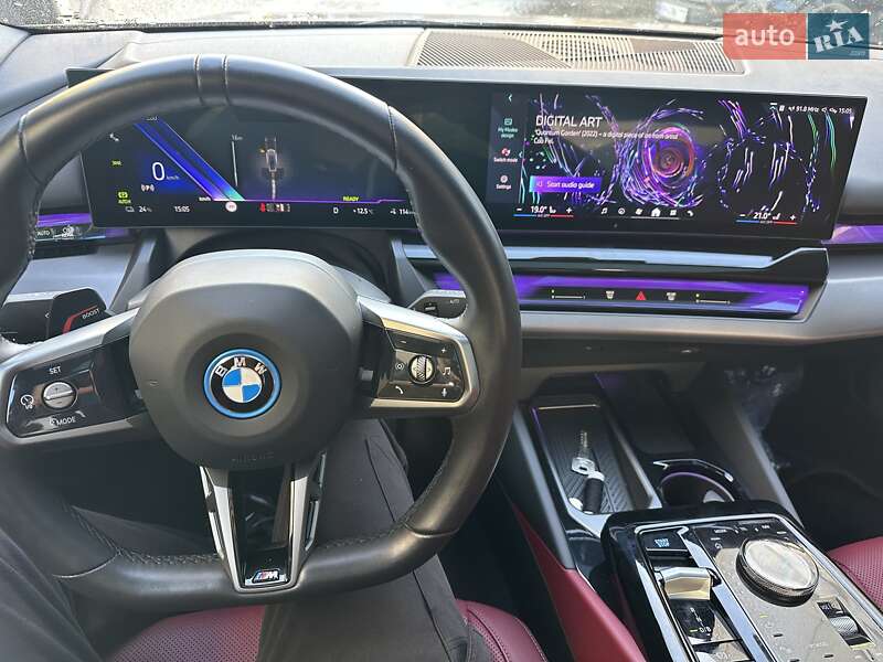 Седан BMW i5 2024 в Одессе