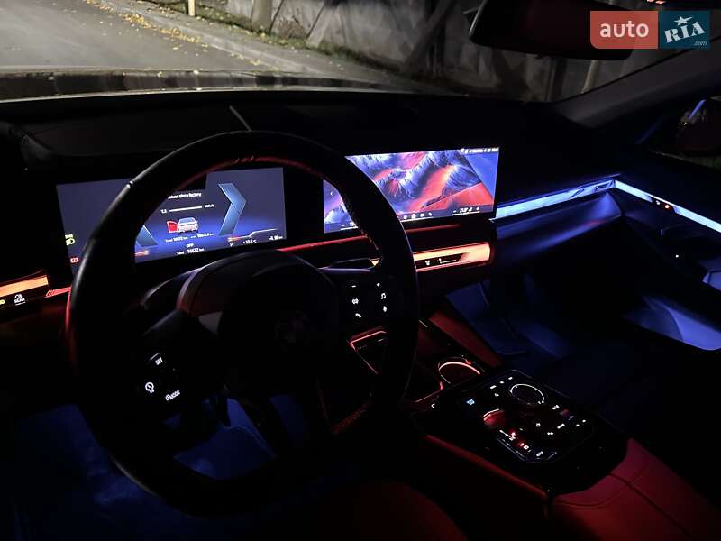 Седан BMW i5 2024 в Одессе