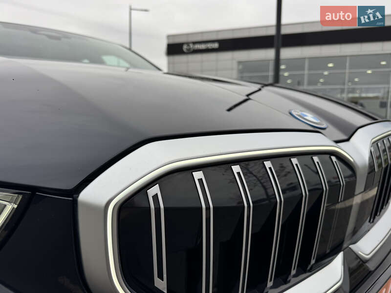 Седан BMW i5 2024 в Мукачевому