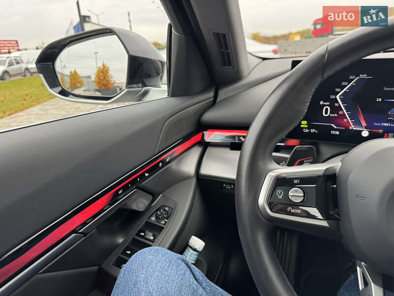 Седан BMW i5 2024 в Мукачевому