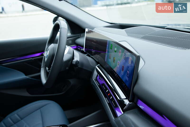 Седан BMW i5 2024 в Киеве