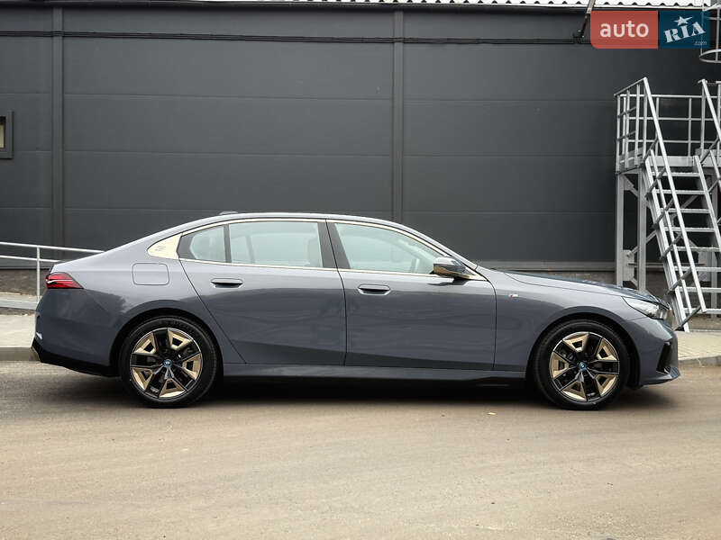 Седан BMW i5 2024 в Києві фото 3 Седан BMW i5 2024 в Києві