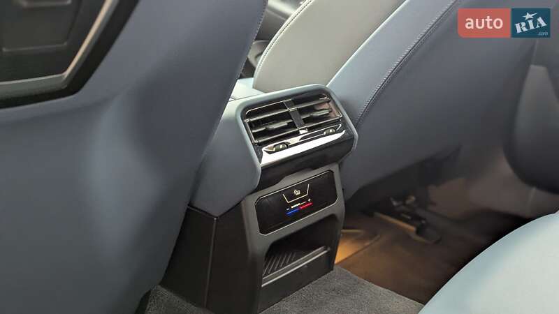 Седан BMW i5 2024 в Киеве фото 25 Седан BMW i5 2024 в Киеве