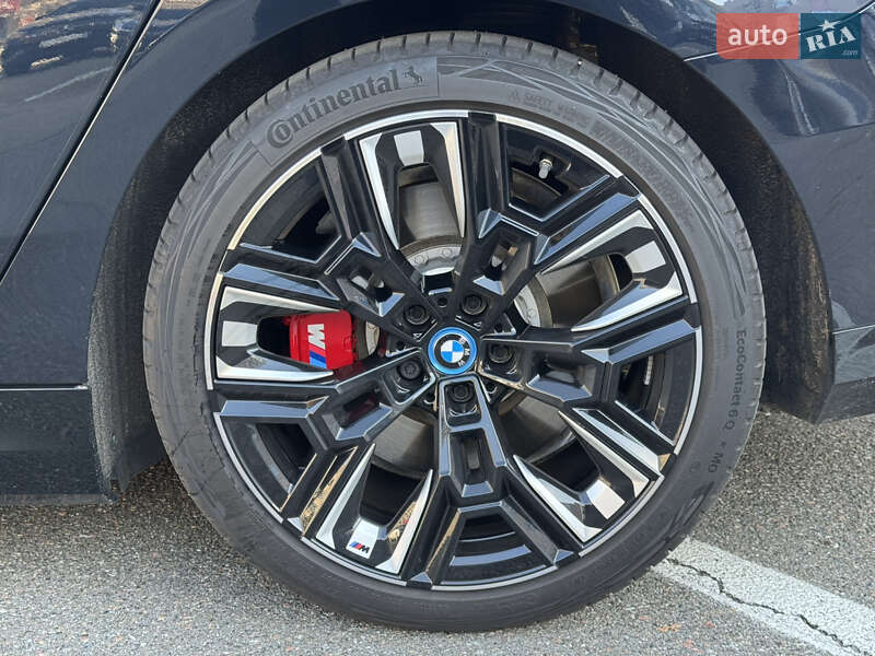 Седан BMW i5 2023 в Киеве фото 15 Седан BMW i5 2023 в Киеве