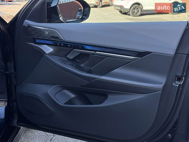 Седан BMW i5 2023 в Киеве фото 25 Седан BMW i5 2023 в Киеве