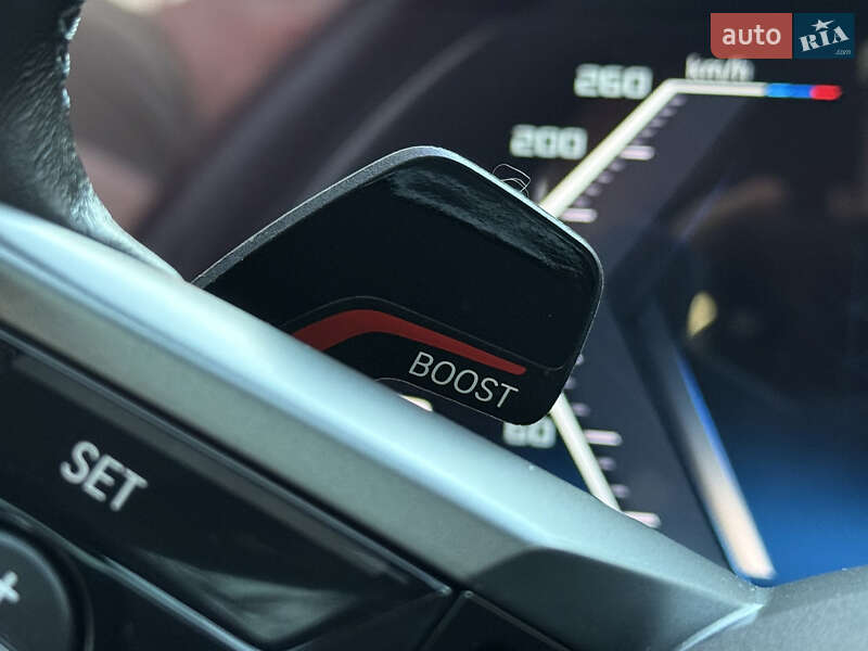 Седан BMW i5 2023 в Киеве