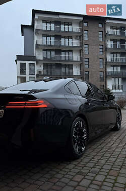 Седан BMW i5 2024 в Львове