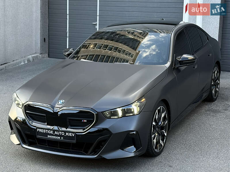 Седан BMW i5 2023 в Києві