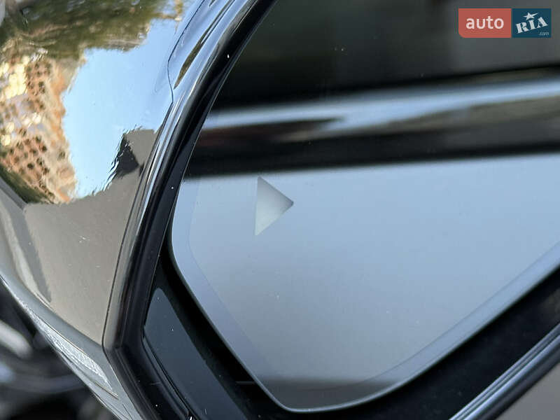 Седан BMW i5 2023 в Києві