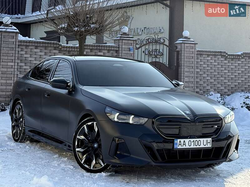 BMW i5 2023