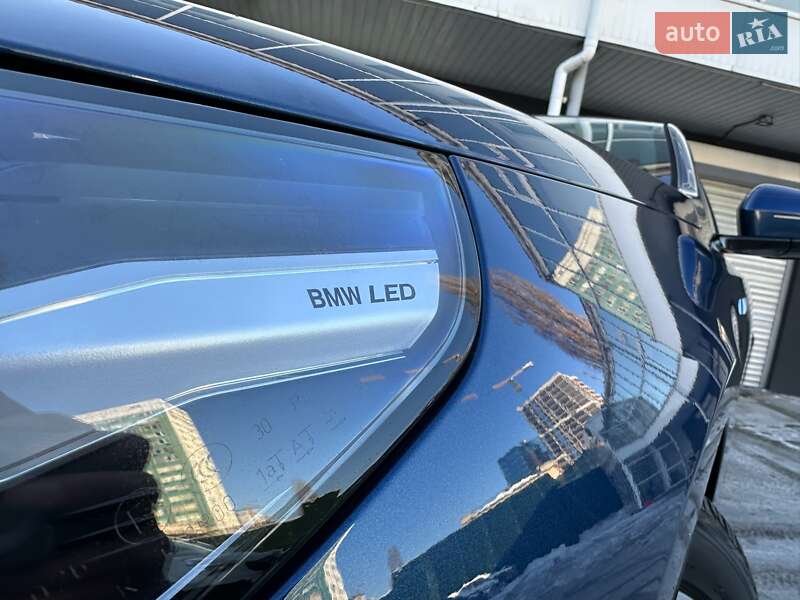 Седан BMW i5 2024 в Києві