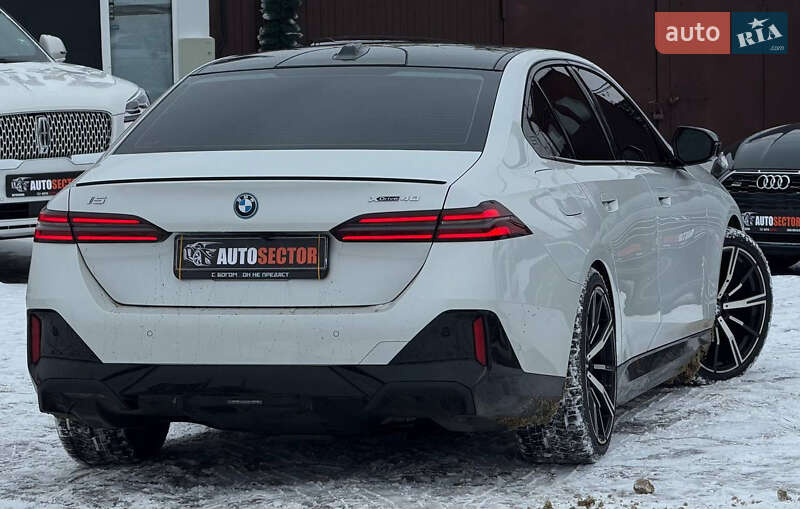 Седан BMW i5 2024 в Харькове