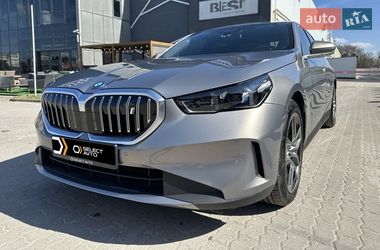 Седан BMW i5 2024 в Львове