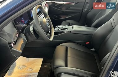 Седан BMW i5 2024 в Рівному