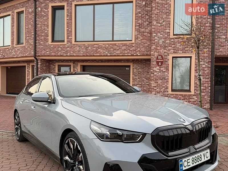 BMW i5