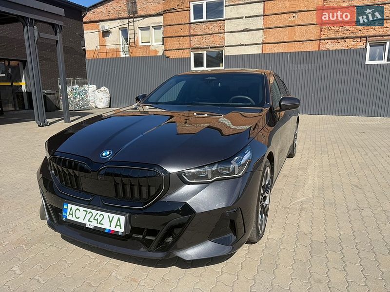 Седан BMW i5 2024 в Нововолинську фото 5 Седан BMW i5 2024 в Нововолинську