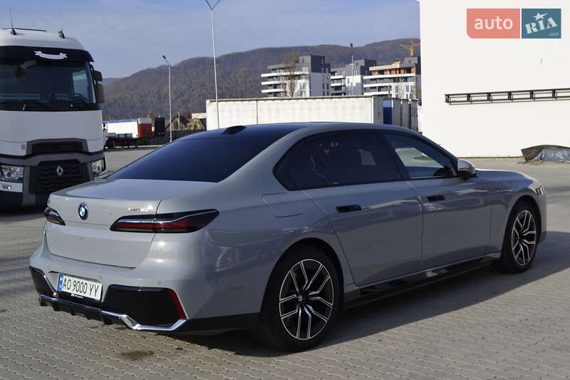 Седан BMW i7 2022 в Хусте фото 49 Седан BMW i7 2022 в Хусте