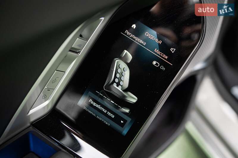 Седан BMW i7 2023 в Одессе