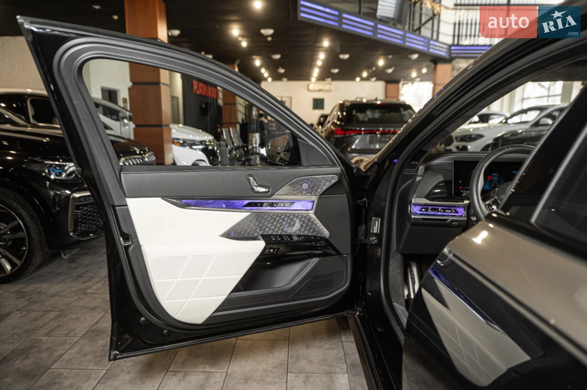 2023 BMW i7 - мініатюра 49