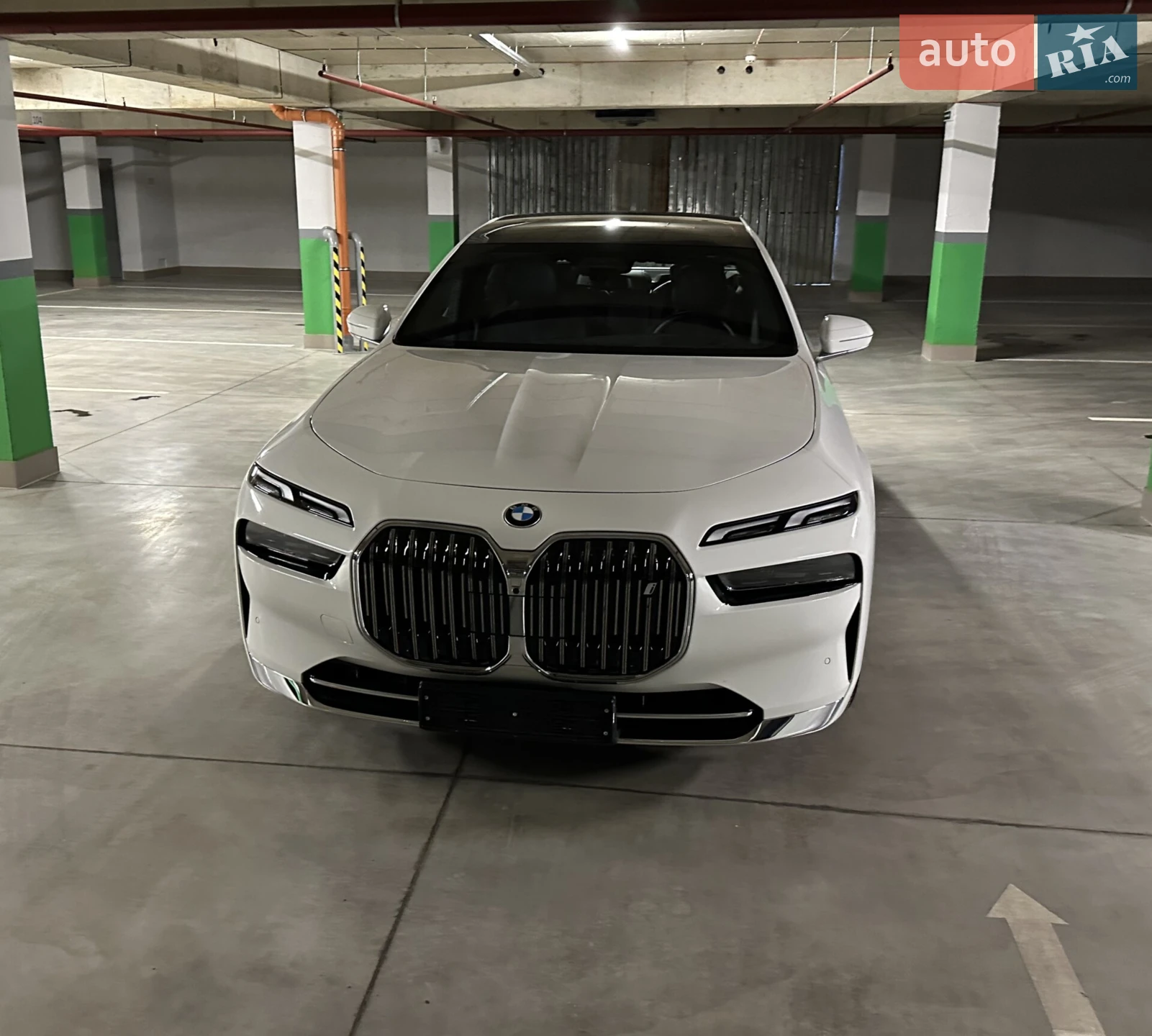 2023 BMW i7 - мініатюра 5