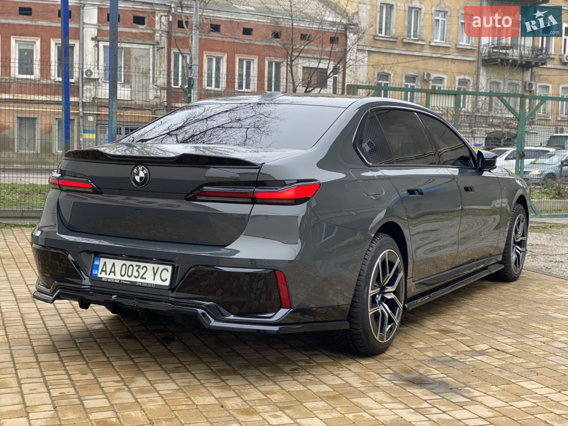 2022 BMW i7 - мініатюра 23