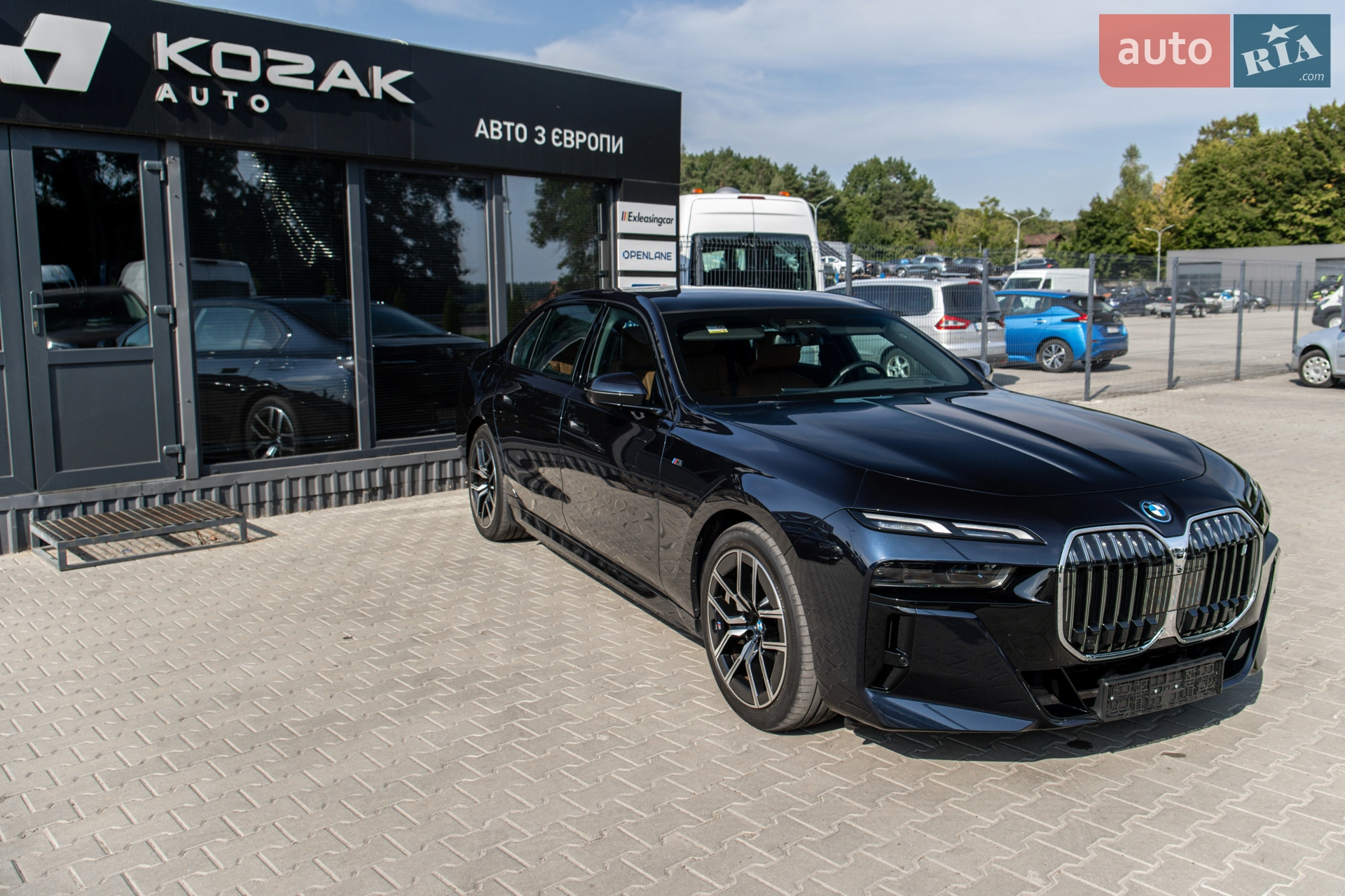 2023 BMW i7 - мініатюра 6