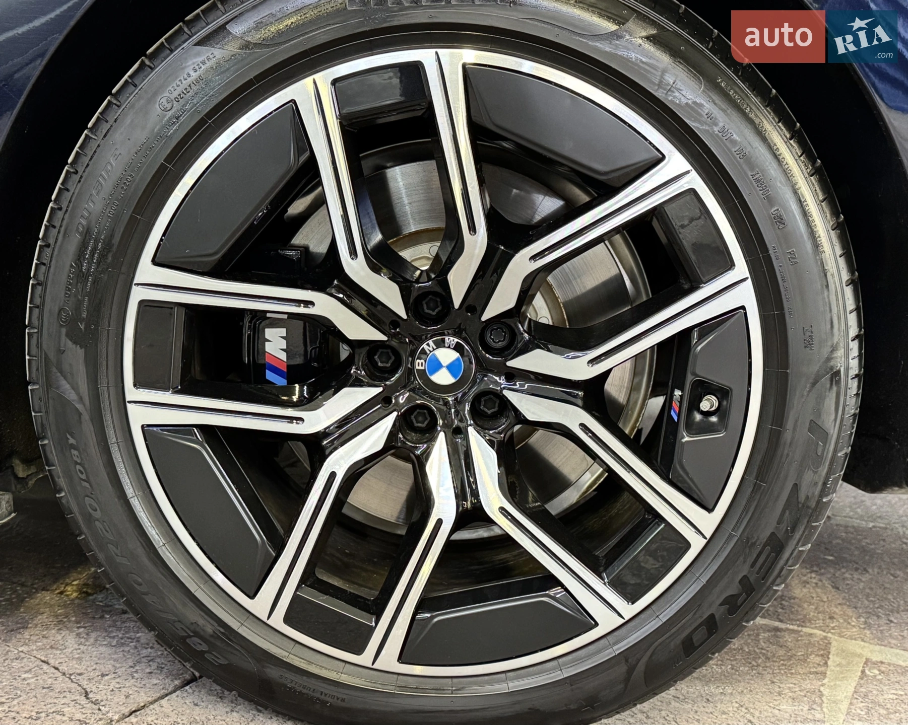 2023 BMW i7 - мініатюра 9