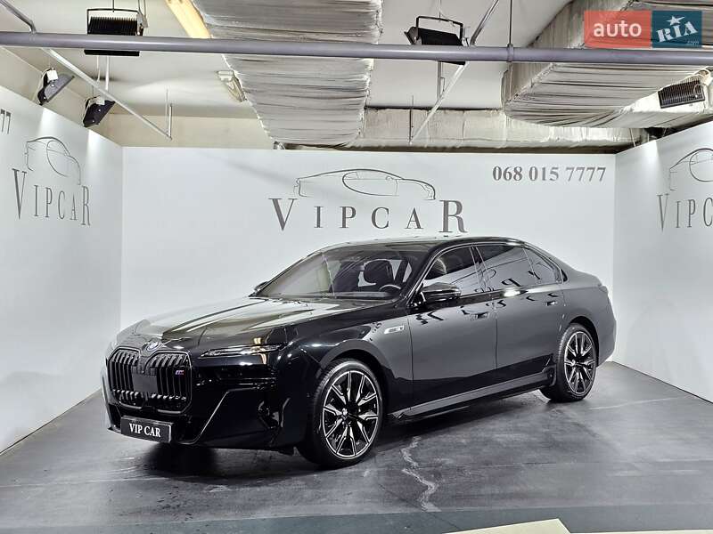 BMW i7 2024
