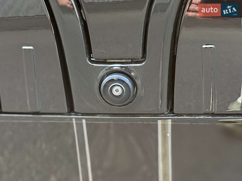 Седан BMW i7 2025 в Киеве фото 36 Седан BMW i7 2025 в Киеве