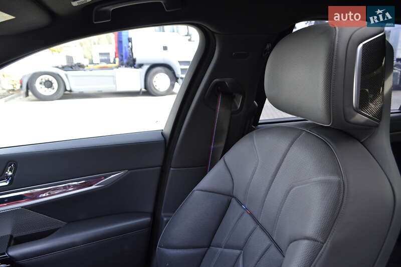 Седан BMW i7 2022 в Хусте фото 21 Седан BMW i7 2022 в Хусте