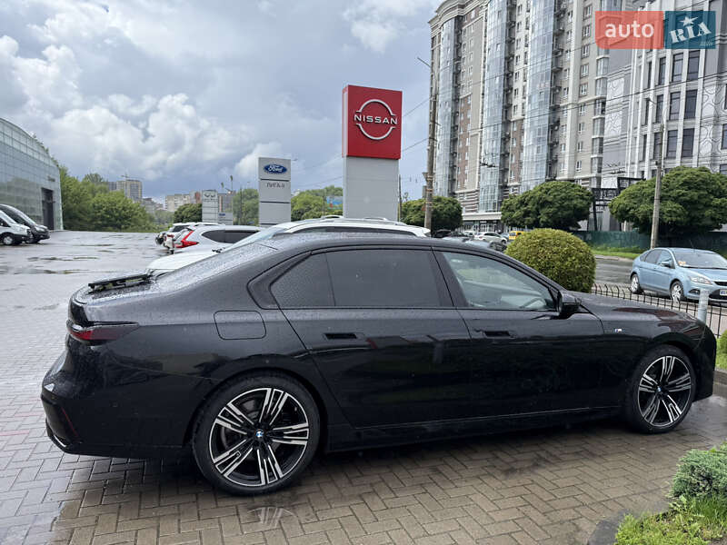 Седан BMW i7 2022 в Хмельницком фото 19 Седан BMW i7 2022 в Хмельницком