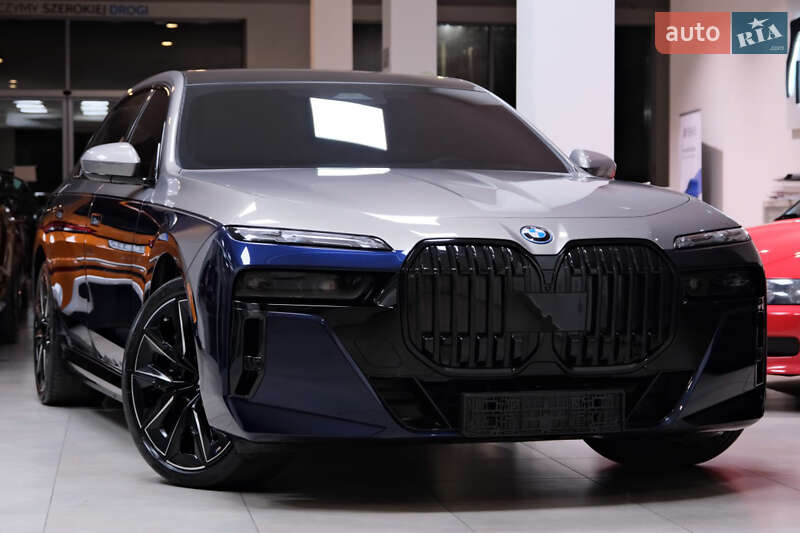 Седан BMW i7 2022 в Львове фото 14 Седан BMW i7 2022 в Львове