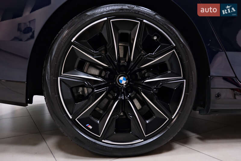 Седан BMW i7 2022 в Львове фото 27 Седан BMW i7 2022 в Львове