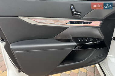 Седан BMW i7 2023 в Вінниці