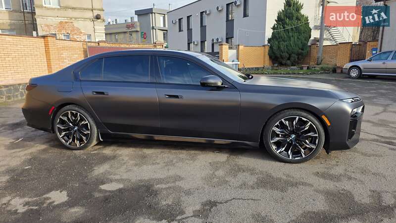 Седан BMW i7 2023 в Владимире фото 55 Седан BMW i7 2023 в Владимире