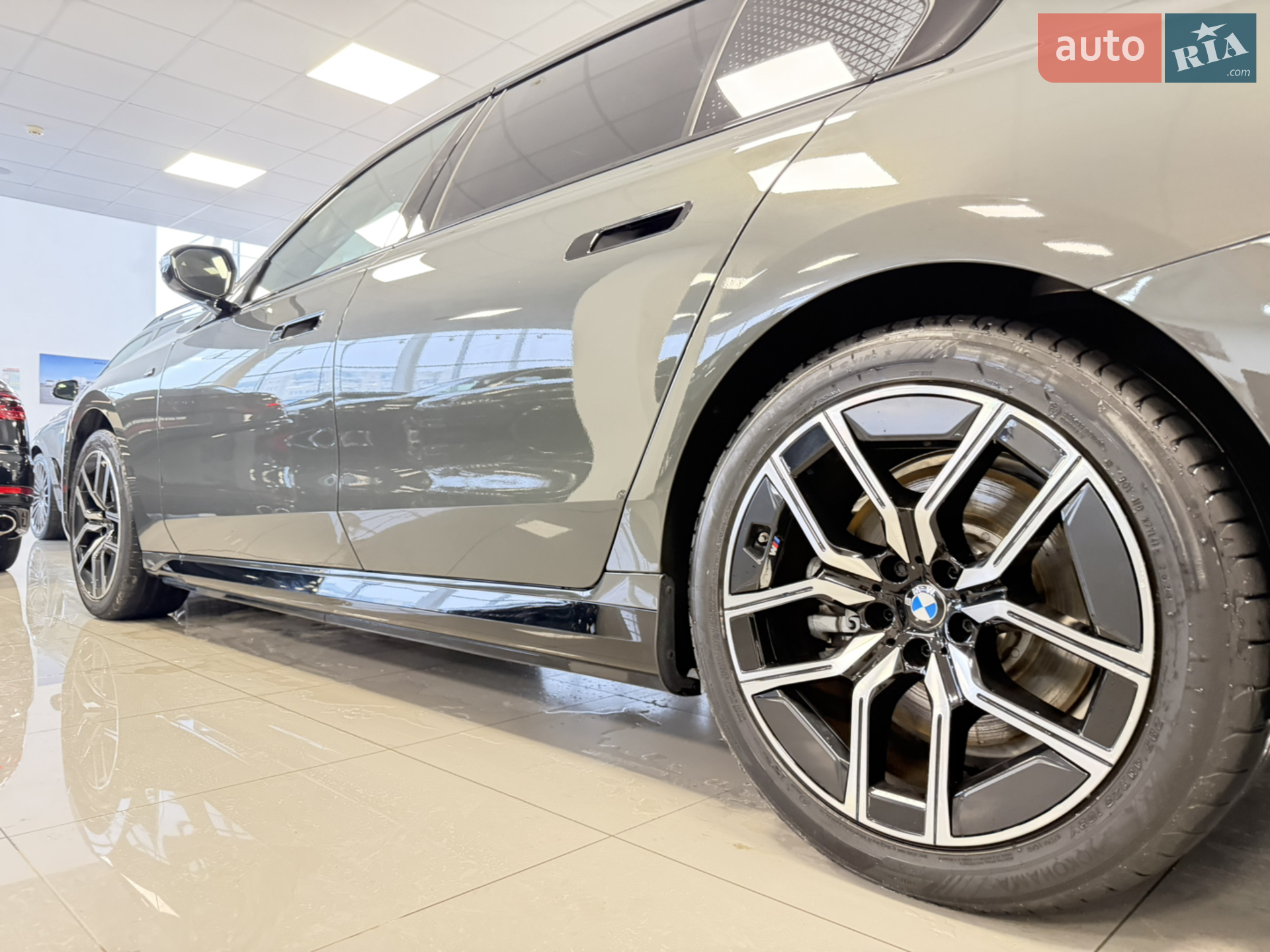 2024 BMW i7 - мініатюра 8