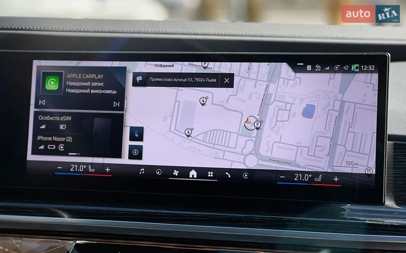 Седан BMW i7 2023 в Львове